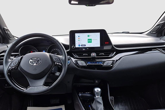 Toyota C-HR 9 of 11