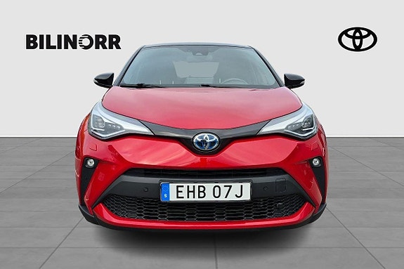 Toyota C-HR 5 of 11