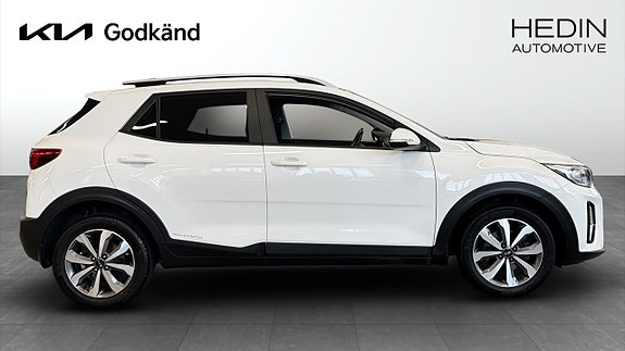 Kia Stonic 3 of 24