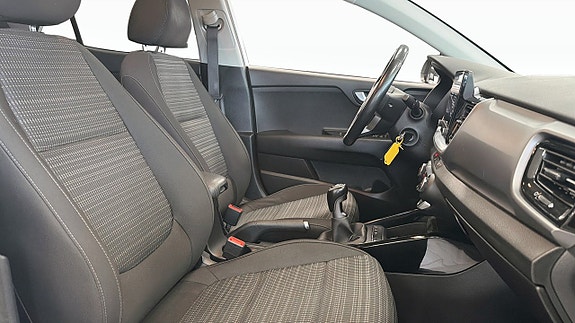 Kia Stonic 16 of 24