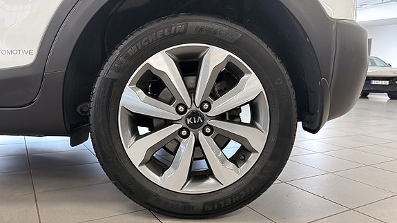 Kia Stonic 7 of 24