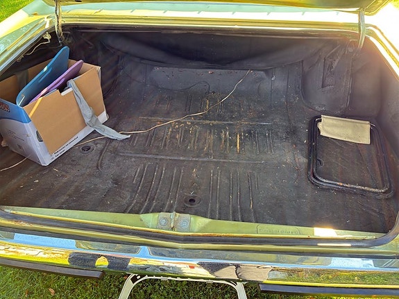 Plymouth Fury 10 of 19
