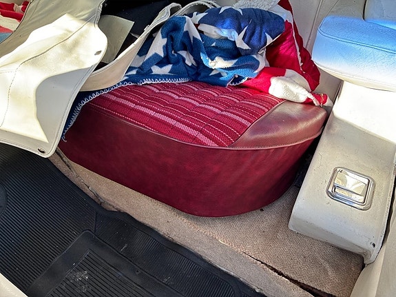 Plymouth Fury 19 of 19