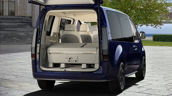 Hyundai Staria 11 of 12