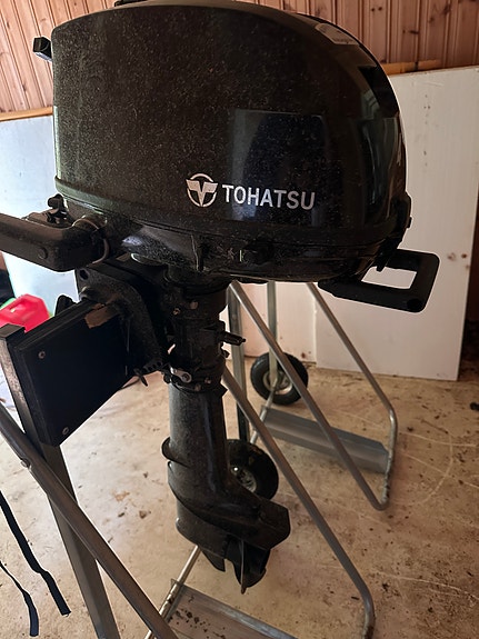 Ryds 390, med Tohatsu 4hk motor 2 of 4