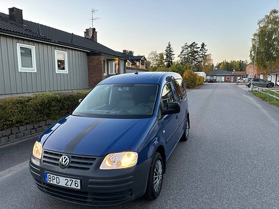 A-traktor VW Caddy Nybesiktad Epa 4 of 11