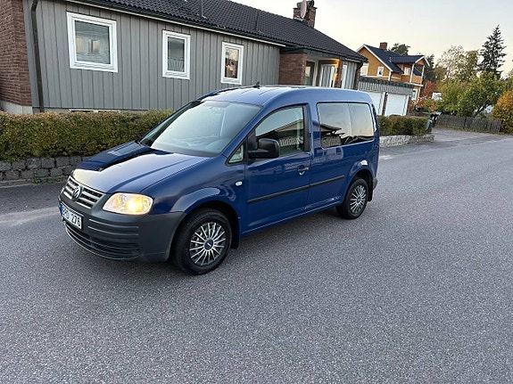 A-traktor VW Caddy Nybesiktad Epa 3 of 11