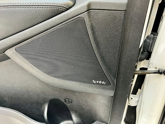 Kia Sorento 20 of 30