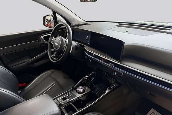 Kia Sorento 10 of 14