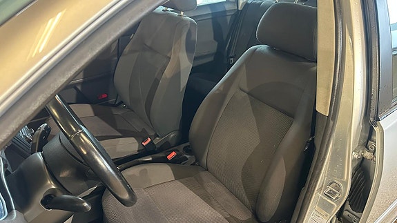Volkswagen Polo 4 of 11