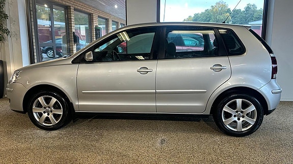 Volkswagen Polo 10 of 11