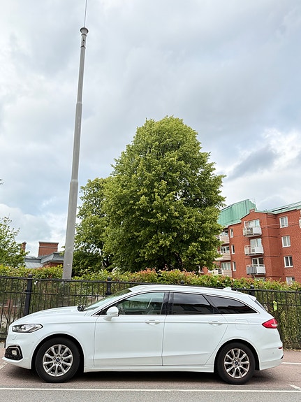 Ford Mondeo 5 of 15