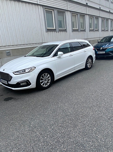 Ford Mondeo 12 of 15