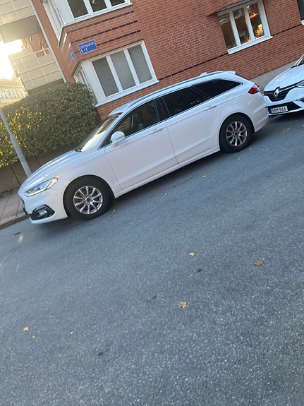 Ford Mondeo 15 of 15