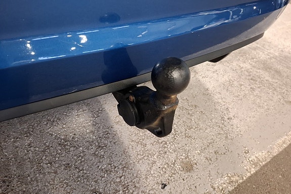 Volkswagen Touran 23 of 23