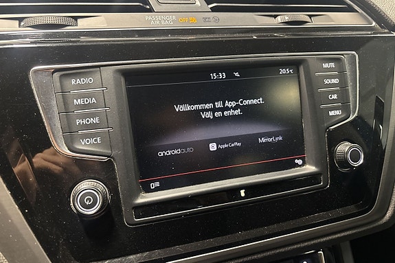 Volkswagen Touran 13 of 23