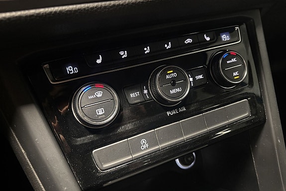 Volkswagen Touran 15 of 23