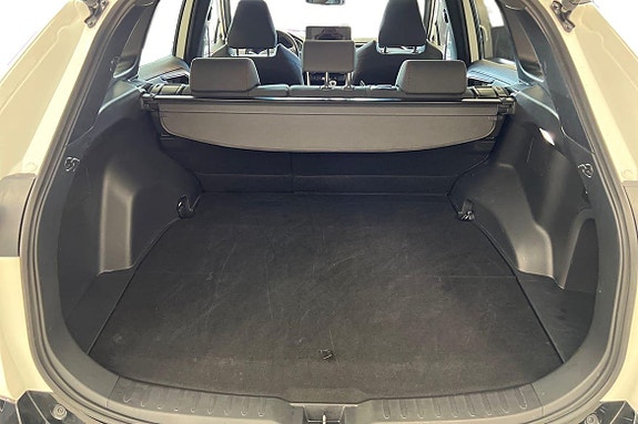 Toyota RAV4 12 of 24