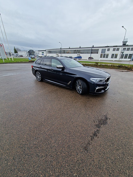 BMW M550d 3 of 13
