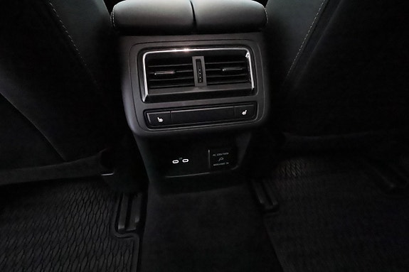 Mazda CX-60 29 of 30