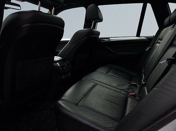 BMW X5 13 of 24