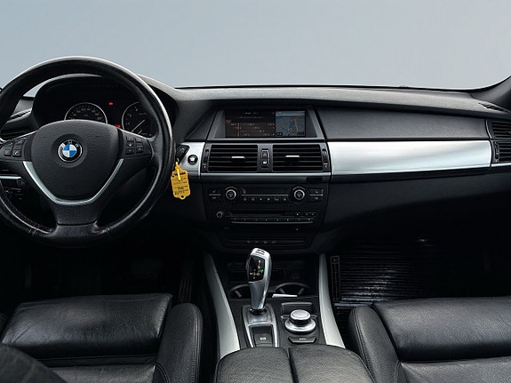 BMW X5 8 of 24