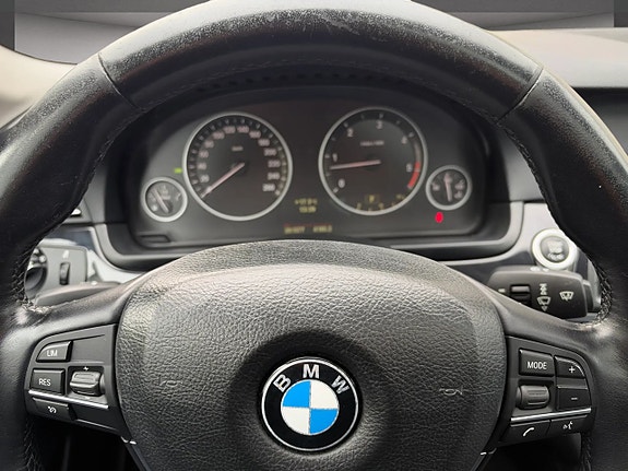 BMW 525d 30 of 30
