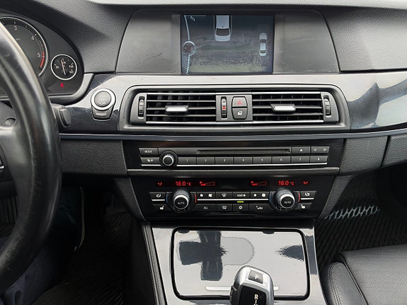 BMW 525d 28 of 30
