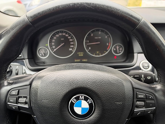 BMW 525d 27 of 30