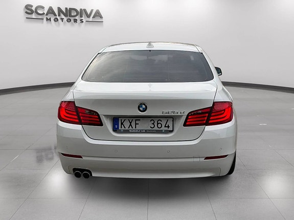 BMW 525d 8 of 30