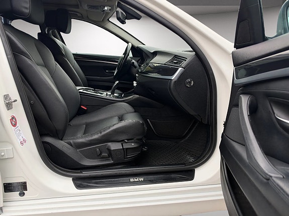 BMW 525d 15 of 30