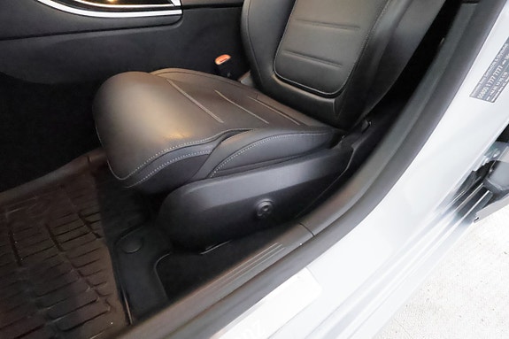 Mercedes-Benz C300 de 19 of 30