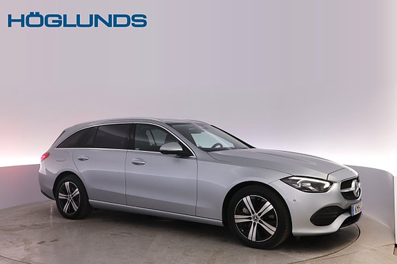 Mercedes-Benz C300 de 2 of 30