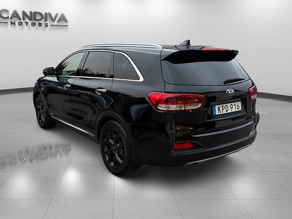 Kia Sorento 6 of 30