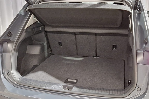 Volkswagen Tiguan 6 of 17
