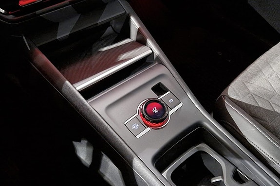 Volkswagen Tiguan 14 of 17