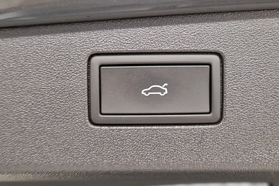 Volkswagen Tiguan 7 of 17