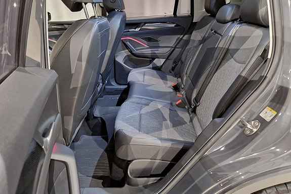 Volkswagen Tiguan 15 of 17
