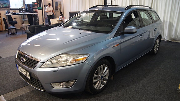 Ford Mondeo 4 of 10