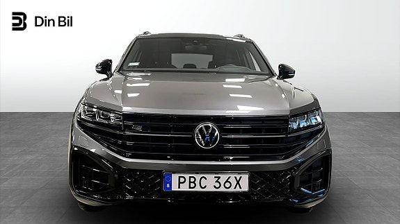Volkswagen Touareg 4 of 12