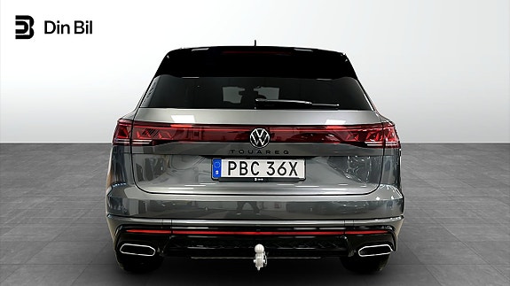Volkswagen Touareg 5 of 12
