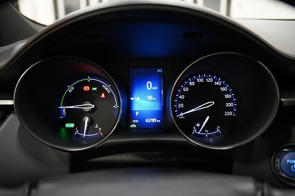 Toyota C-HR 11 of 18