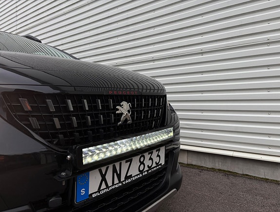 Peugeot 2008 7 of 19