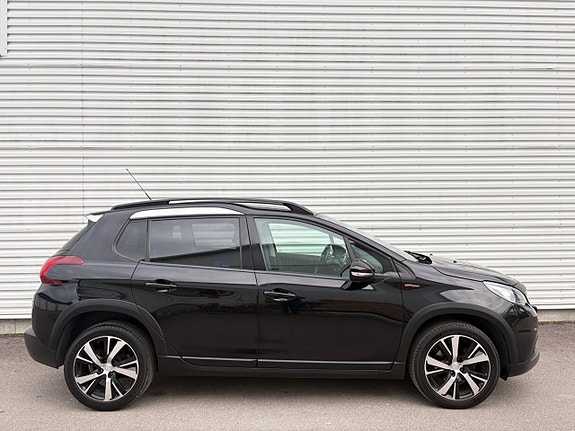 Peugeot 2008 5 of 19