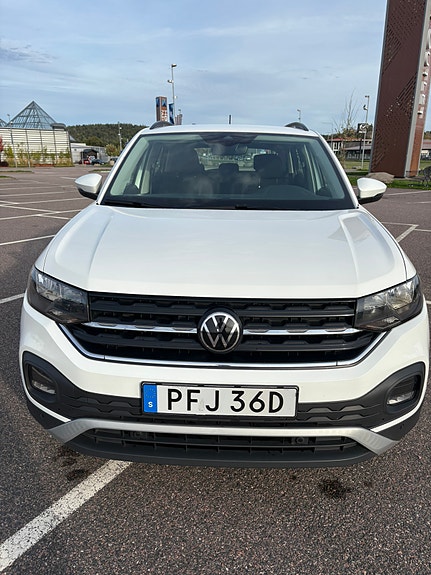 Volkswagen T-Cross 4 of 12
