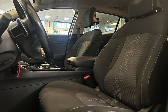 Kia Sportage 12 of 26