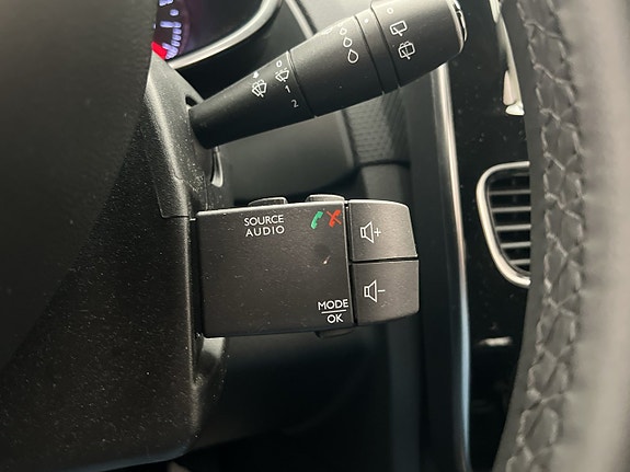 Renault Clio 18 of 30