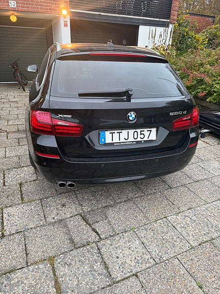BMW 520d 4 of 7