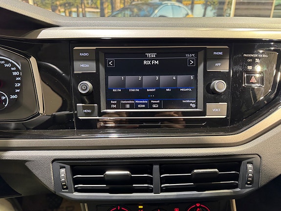 Volkswagen Polo 9 of 10