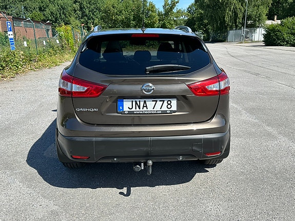 Nissan Qashqai 2 of 9